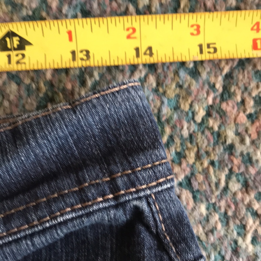 Gloria Vanderbilt “Amanda” Jeans - Picture 13 of 15